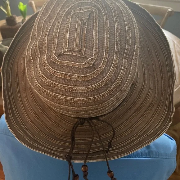 NWOT By SUNDAY AFTERNOON Women’s Hat - Picture 4 of 9